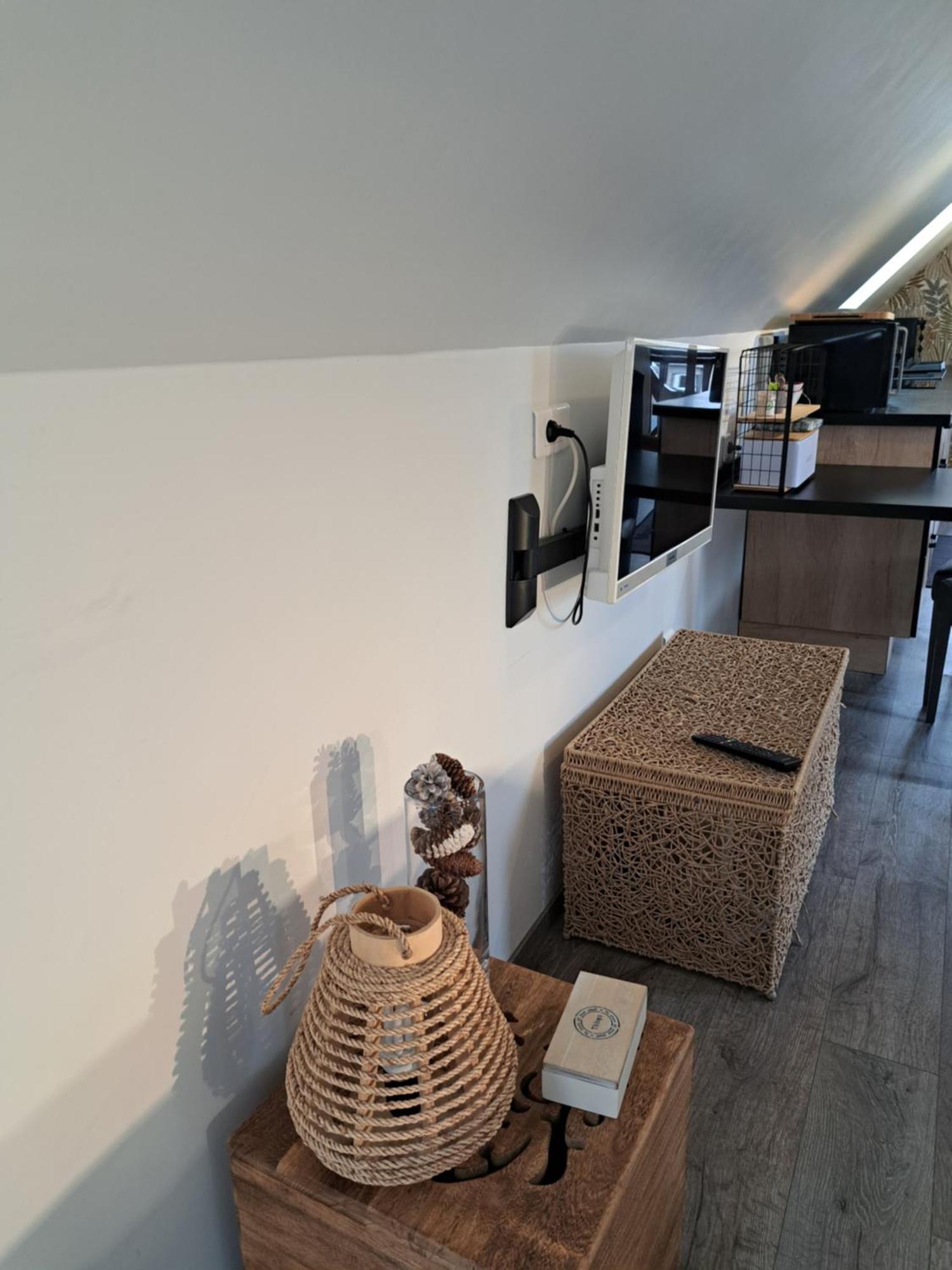 فيلا O Loft Des Croisiens Saint-Quentin-Lamotte-Croix-au-Bailly المظهر الخارجي الصورة