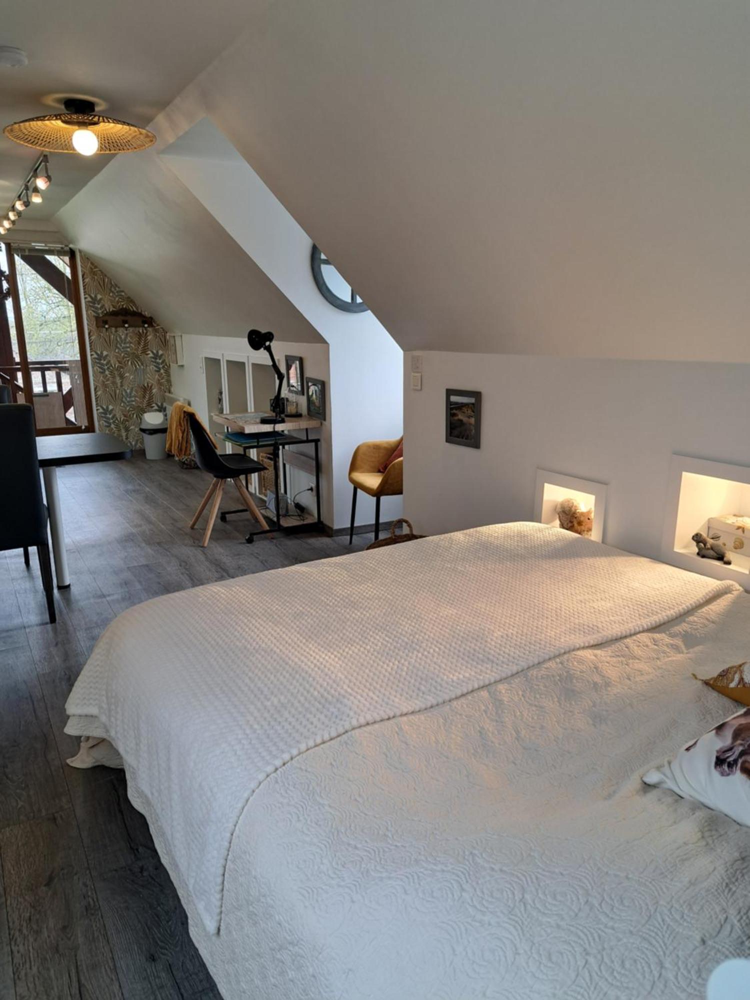 فيلا O Loft Des Croisiens Saint-Quentin-Lamotte-Croix-au-Bailly المظهر الخارجي الصورة