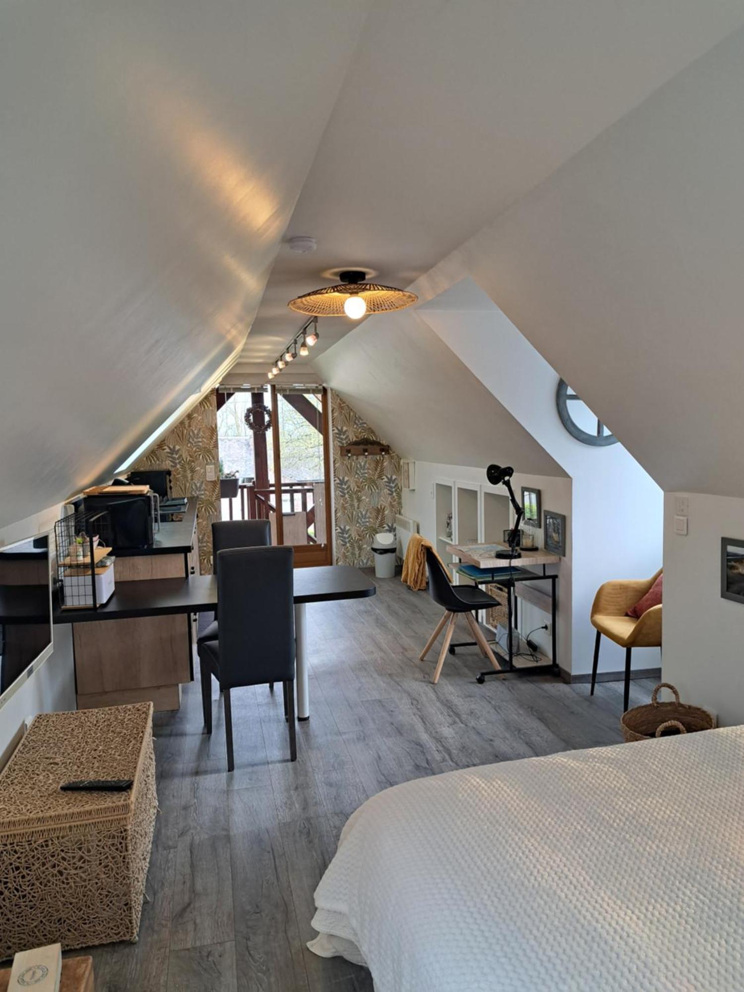 فيلا O Loft Des Croisiens Saint-Quentin-Lamotte-Croix-au-Bailly المظهر الخارجي الصورة