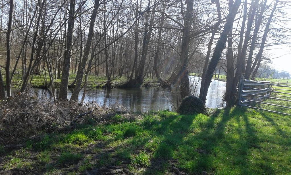 فيلا O Loft Des Croisiens Saint-Quentin-Lamotte-Croix-au-Bailly المظهر الخارجي الصورة