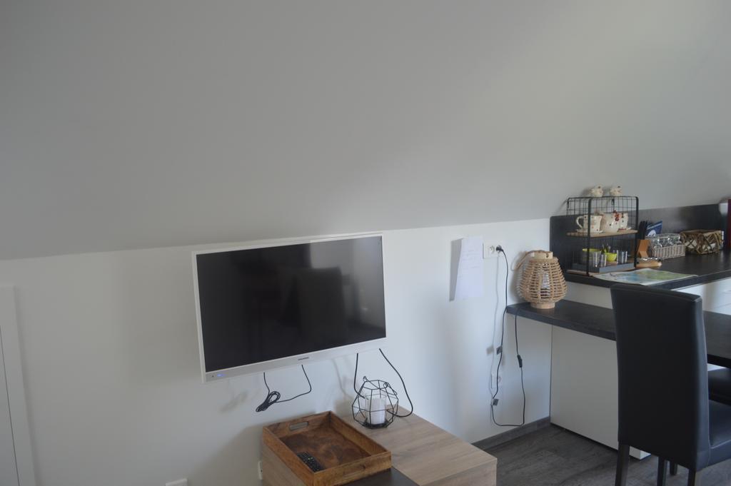 فيلا O Loft Des Croisiens Saint-Quentin-Lamotte-Croix-au-Bailly المظهر الخارجي الصورة